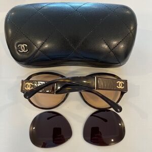 CHANEL Brown Tortoiseshell Sunglasses with Gold CC Accents